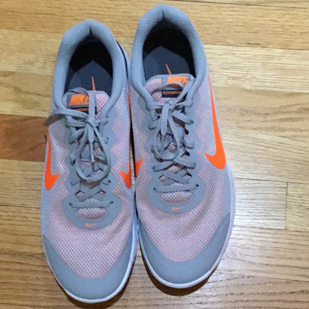 NikeFlex Experience RN4